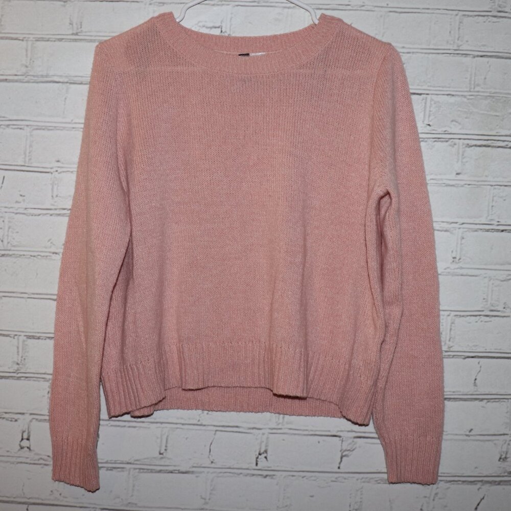 💗 H&M Divided Knit Sweater · Women’s Medium · Light Pink